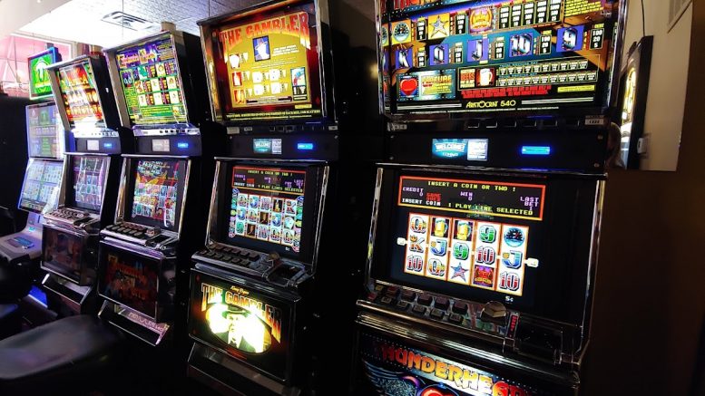 Sin City’s Spinning Fortune Slot ensures gaming thrills with its colorful, engaging dynamics that keep the reels spinning.